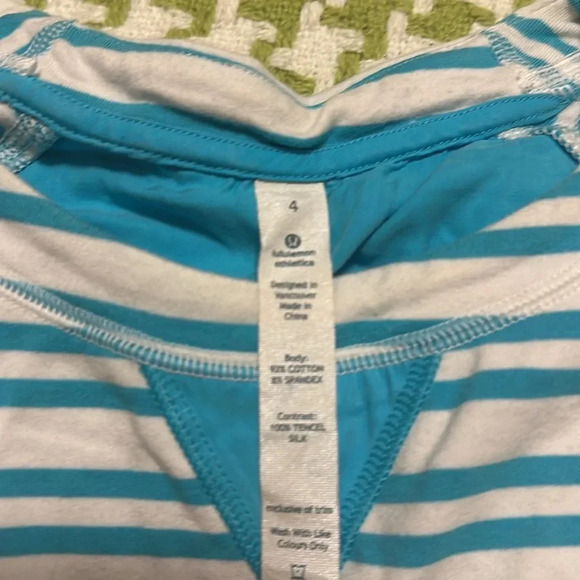 Lululemon Voyage Pullover *TencelTwin Stripe Spry Blue / Spry Blue - Picture 9 of 11